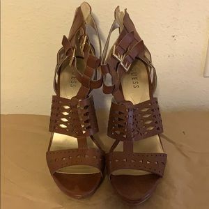Brown heels!